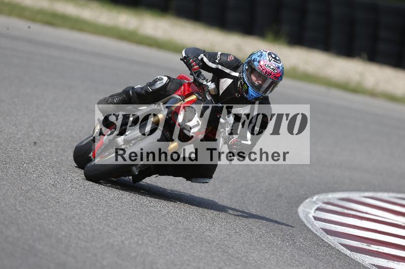 Archiv-2025/49 26.08.2025 Cornu Master School ADR/blau-bleu/51